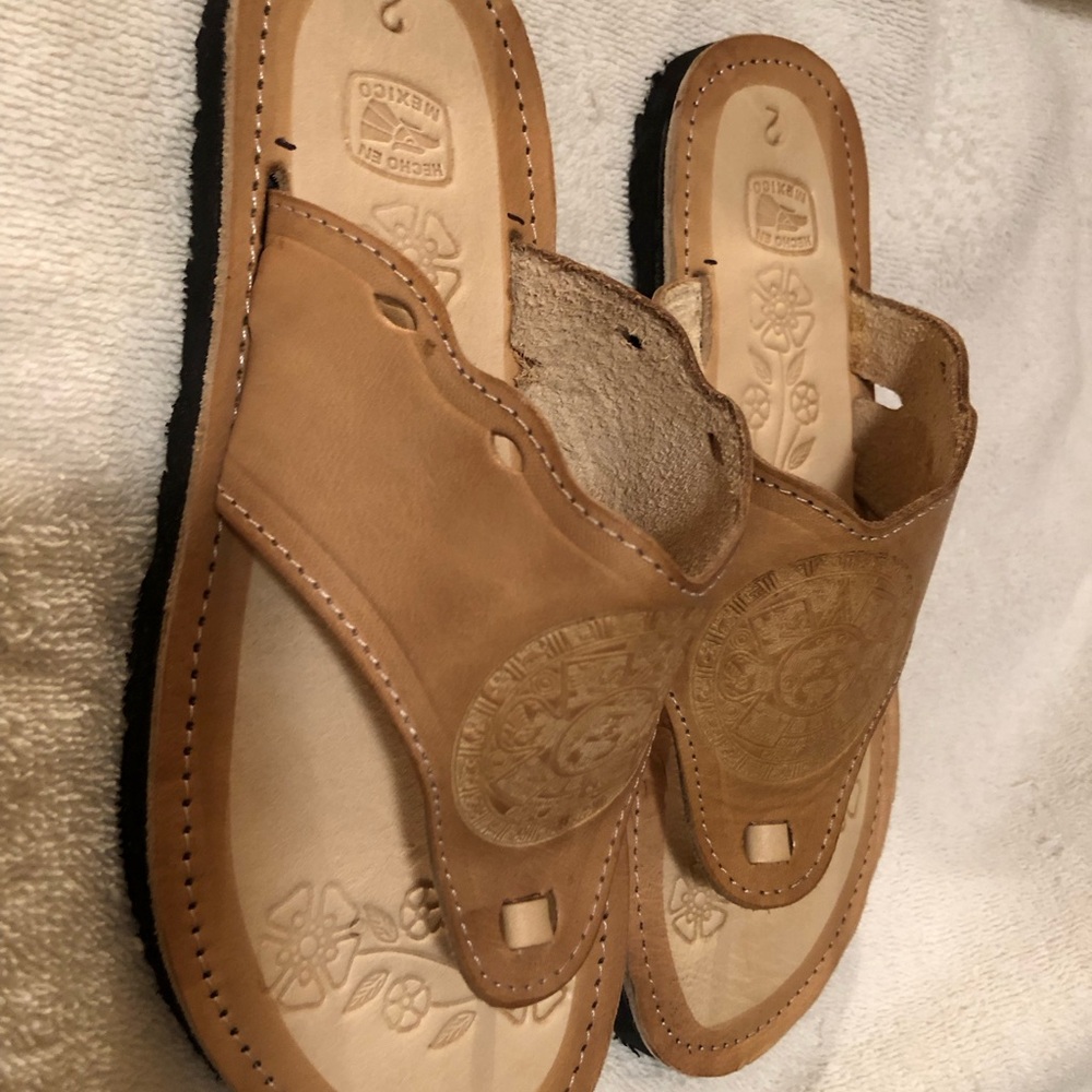 Girls Leather Sandals Mexican Flip Flops - Picture 3 of 7